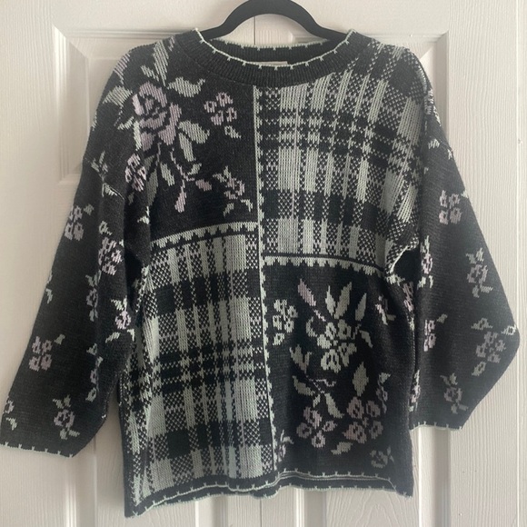 Arielle vintage gray floral knit granny core sweater size L made in USA - Picture 1 of 6
